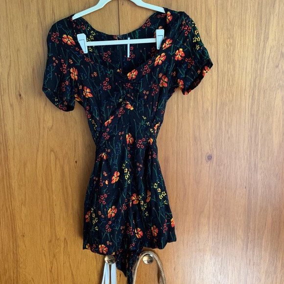 Free people floral romper - Picture 2 of 4